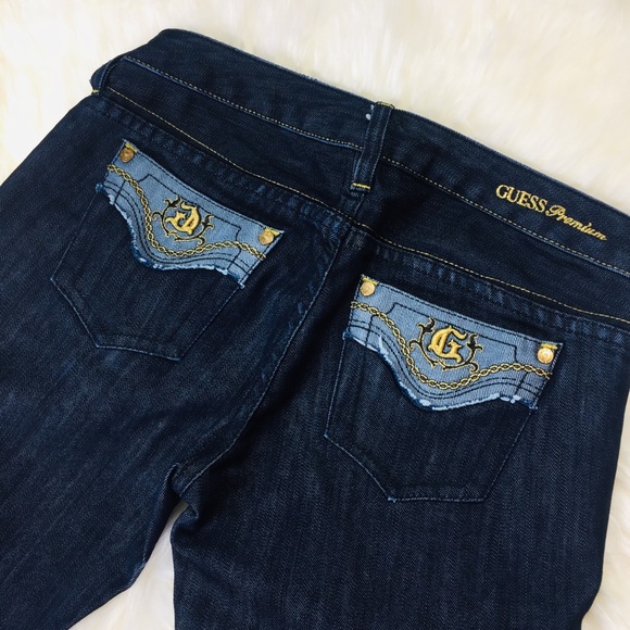 GUESS Jean Straight Leg Size 26 - Picture 4 of 6
